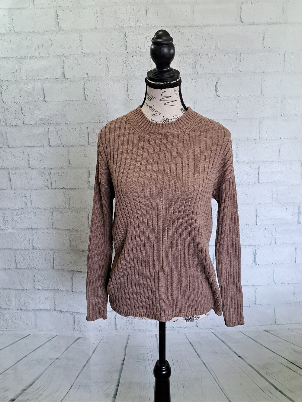 Jessica Simpson Tan Ribbed Sweater